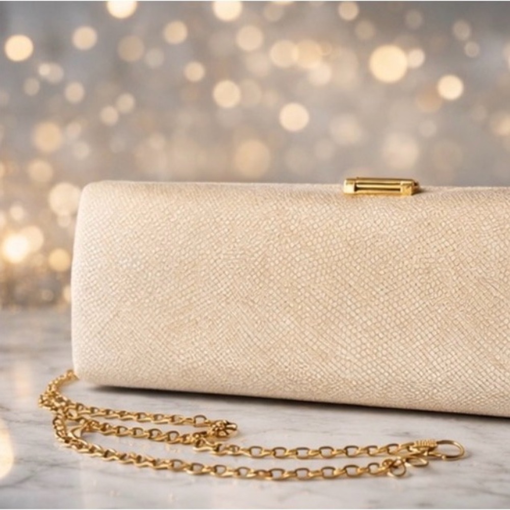 Elegant Cream Clutch with Gold Chain - Picture 3 of 4
